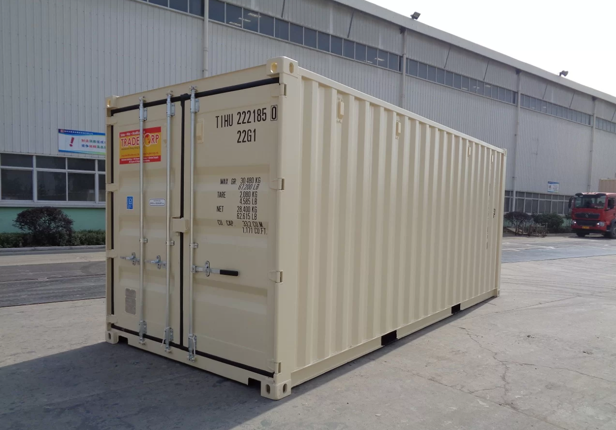 Dry storage container