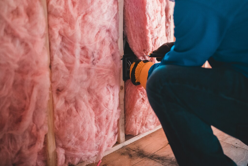 How to Insulate a Shipping Container