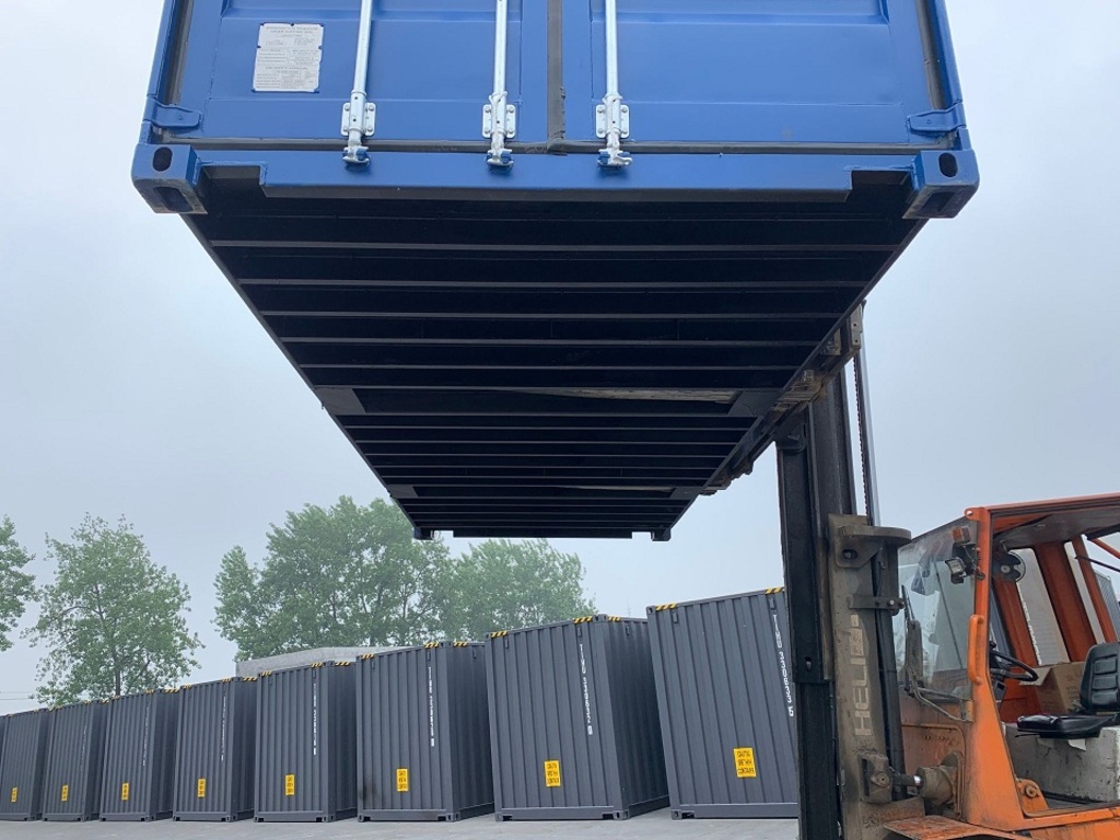 20' High Cube Container's ForfliftPocket